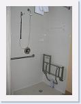 DSCN5731 * roll in shower * 1712 x 2288 * (736KB)