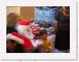 DSCN4032 * Santa giving gifts to the children * 2288 x 1712 * (901KB)