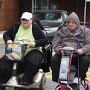 Vicki and Norman racing back to the ship